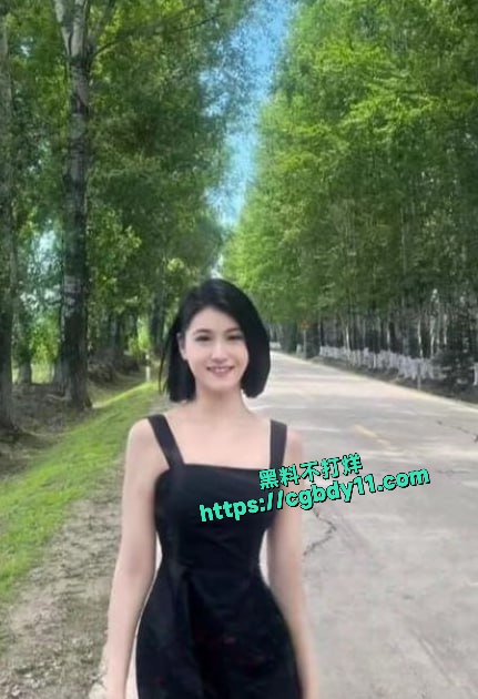 高颜值短发女大郭奕涵 俏皮学生妹被金主调教成骚浪小母狗 (5)