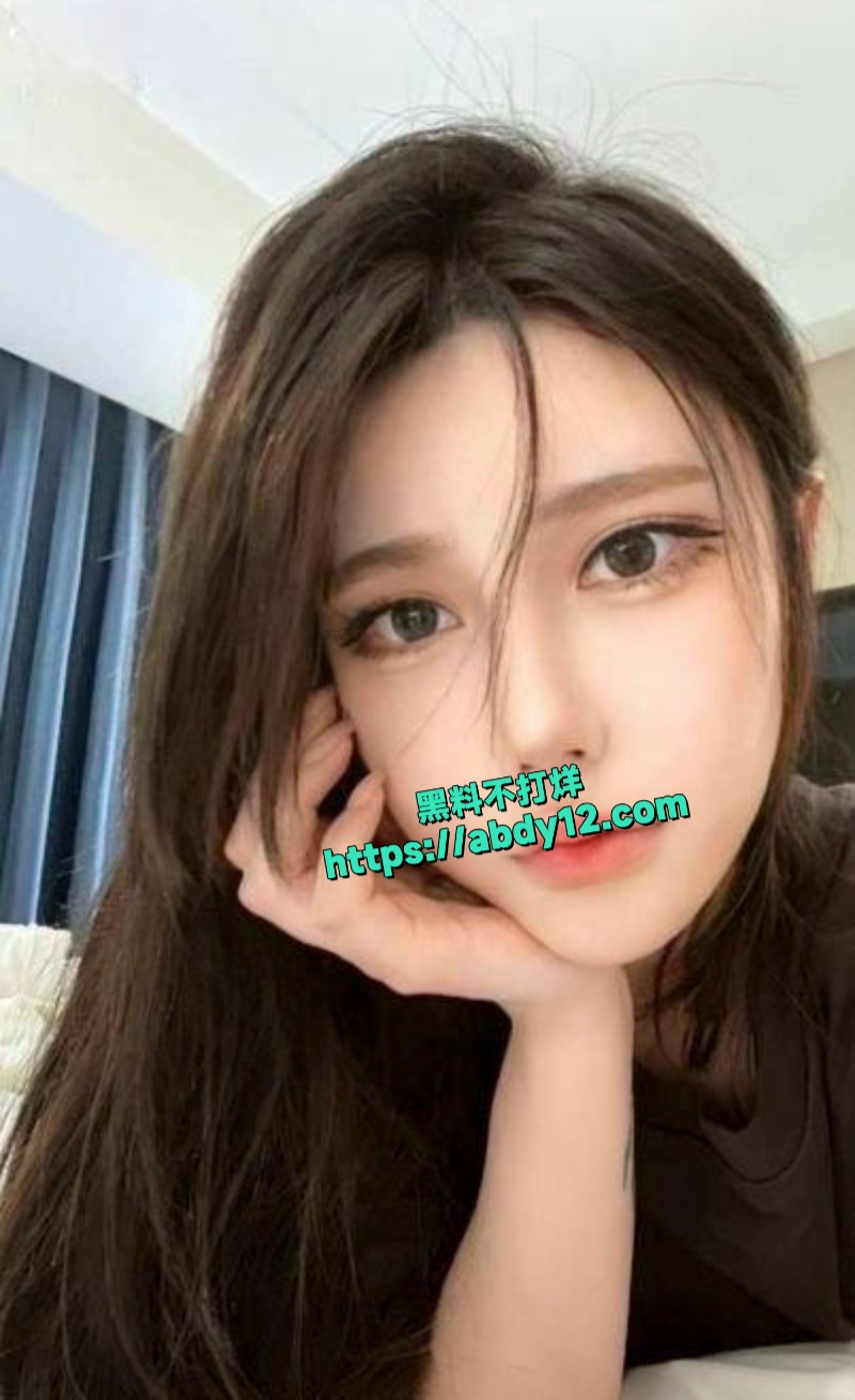 抖音高颜值网红女孩DJMILK不雅视频被扒 2