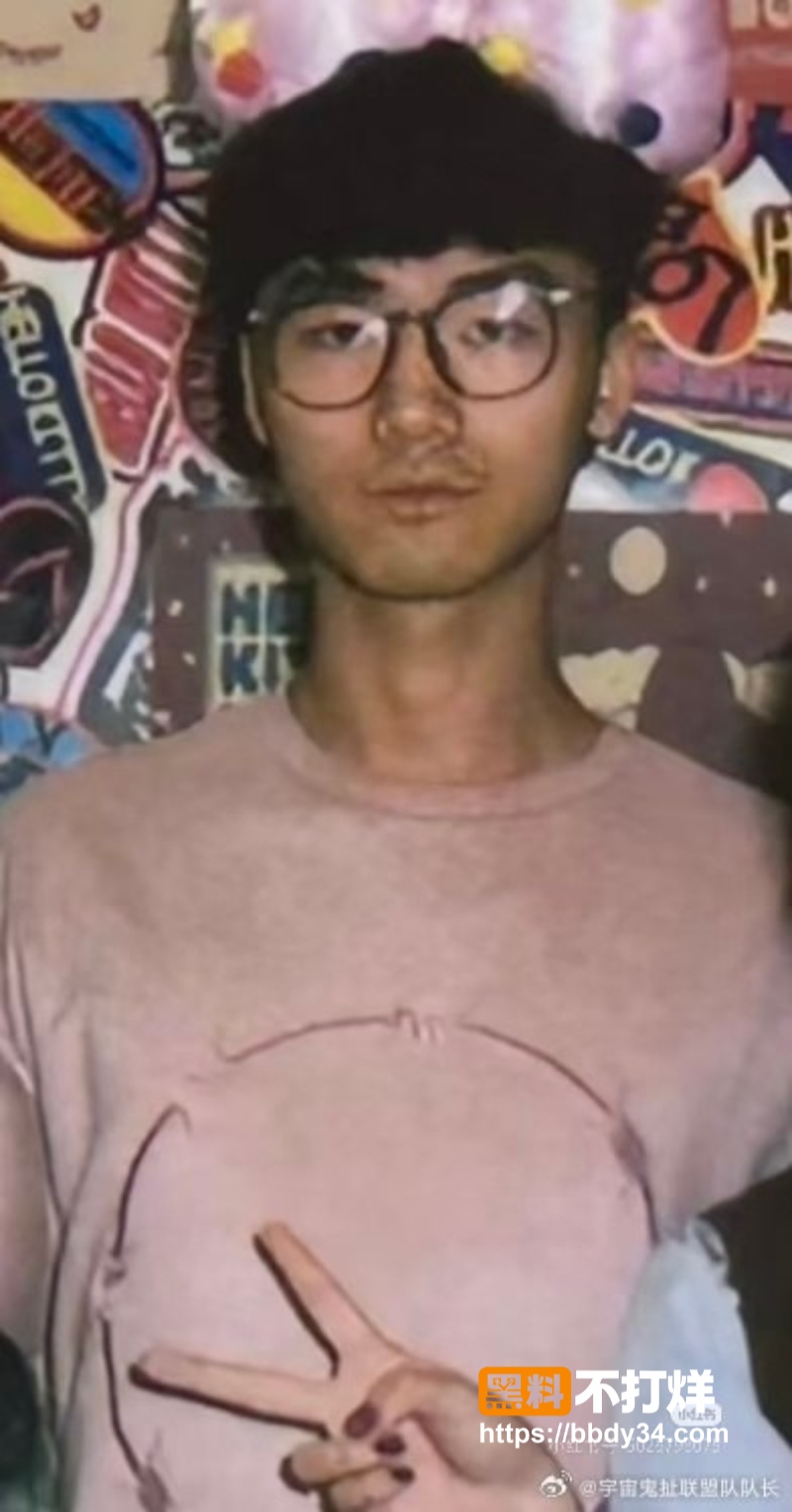 女孩遭前男友杀害被逼每日视频8次37