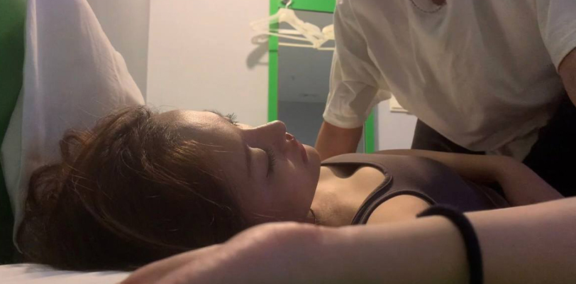 抖音100w粉丝男网红 布伽糖 脚踏多条船 被前女友曝约炮证据实锤