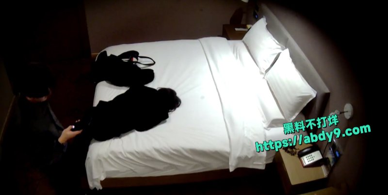 醉酒女孩不省人事被捡尸7