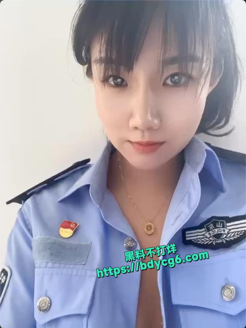 淄博警花朱潇婉性欲极强的少妇出轨成瘾喜欢在办公室会议室疯狂操逼1.jpg