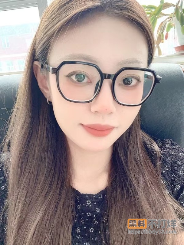 唐山极品学生妹 周宏 1