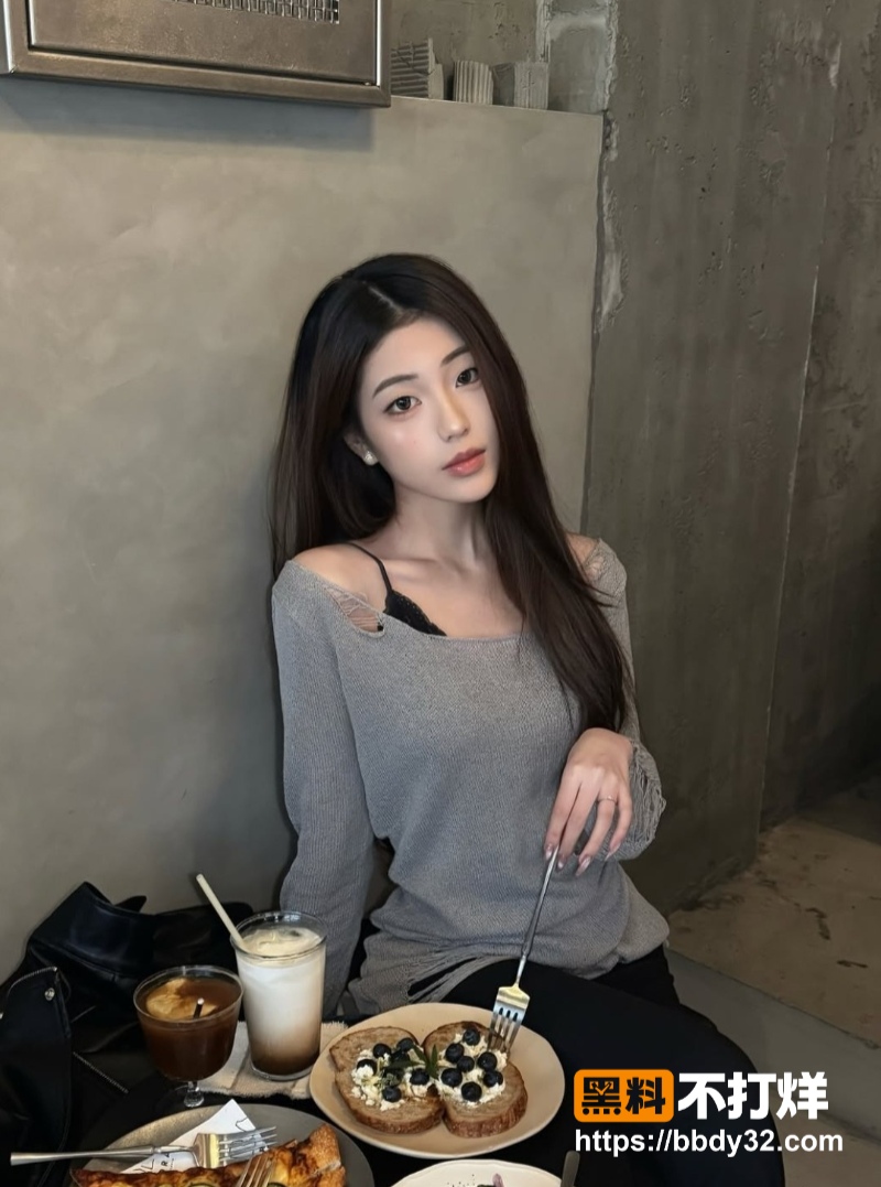 高颜值巨乳代言博主晨晨4