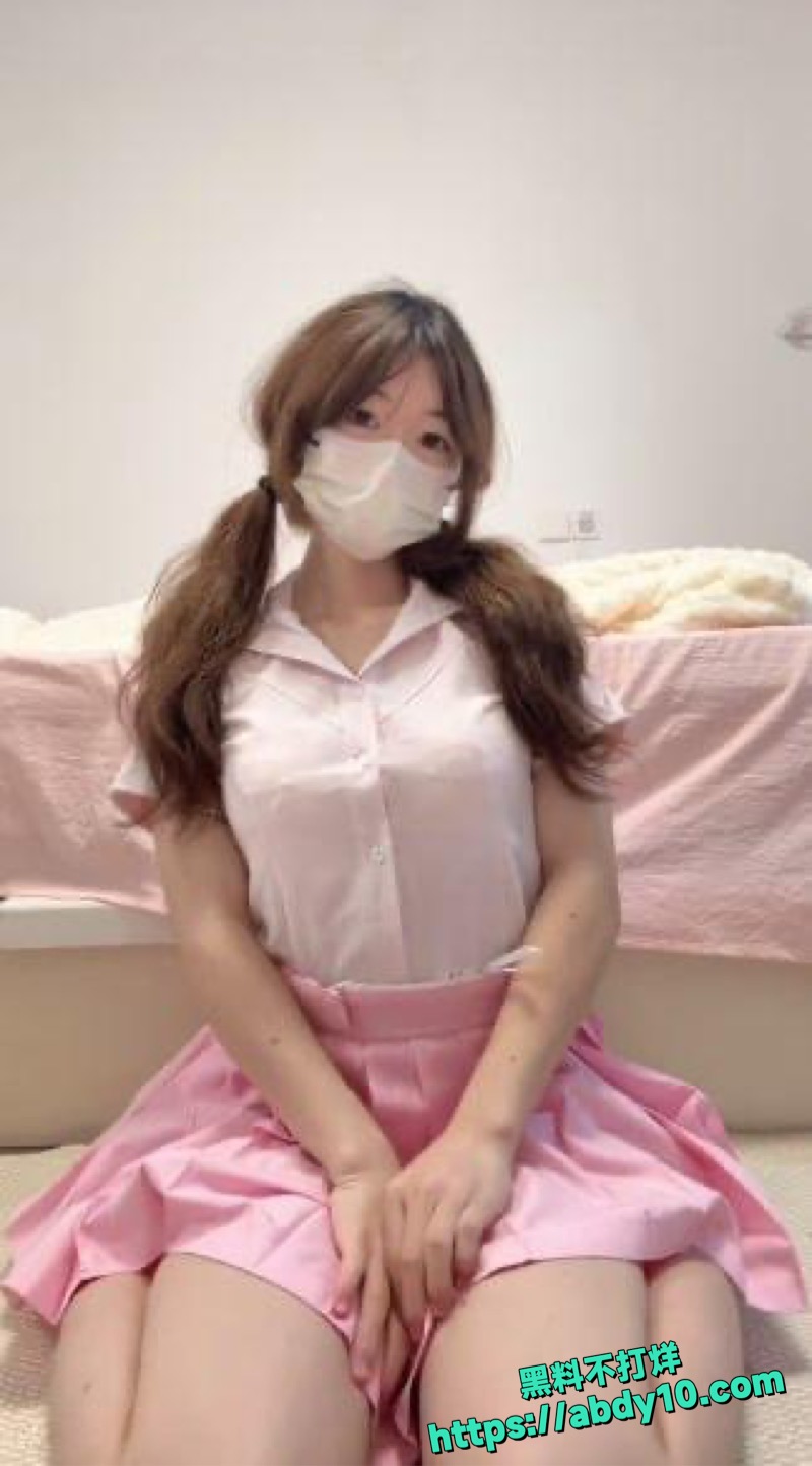 推特福利姬软软是小猪1
