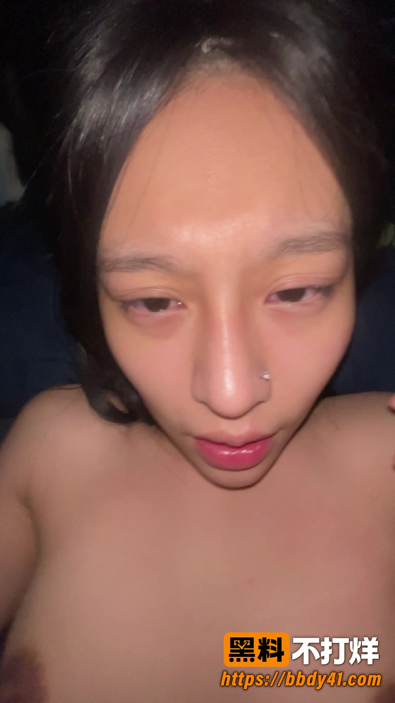 素人情侣 11