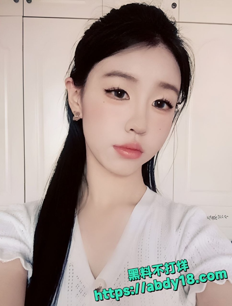 杨依诺校园不雅视频曝光 7