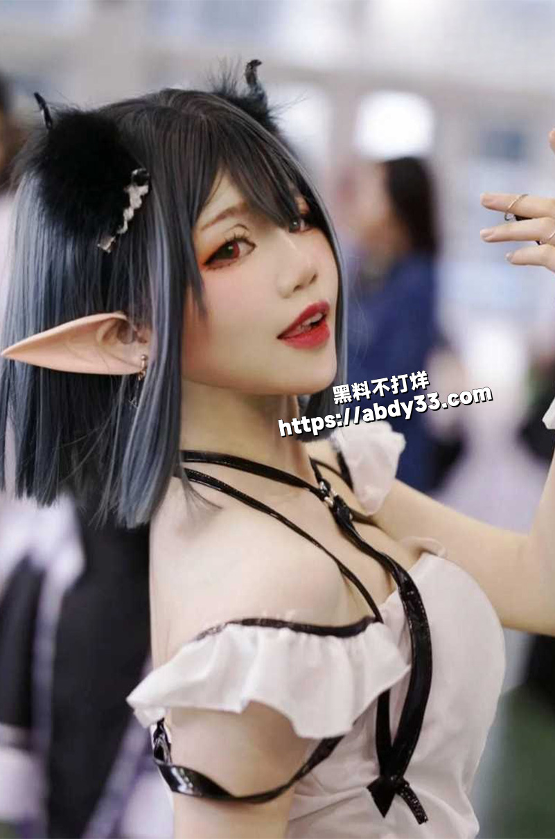 B站知名Coser4
