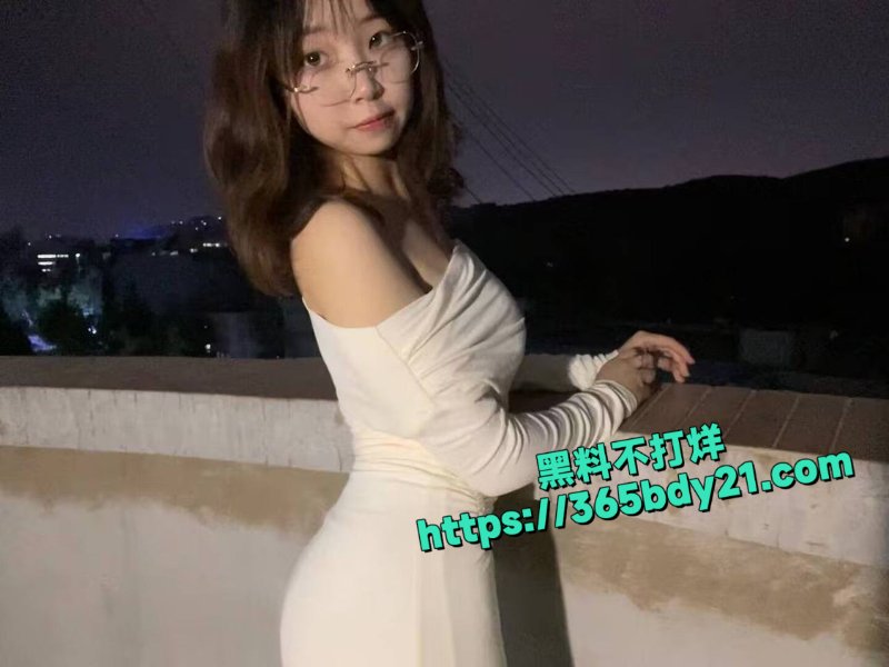 湖北大学生陈敏华2