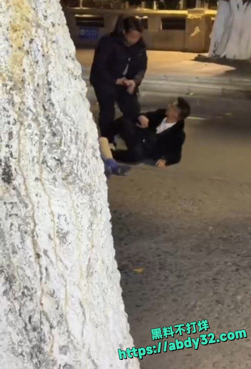 深夜街头猥亵事件频发 3