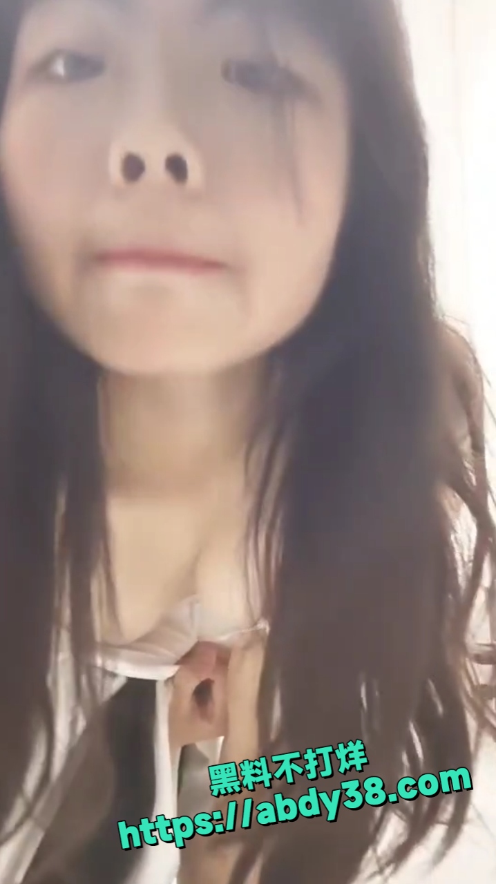 伊犁师范大学 2