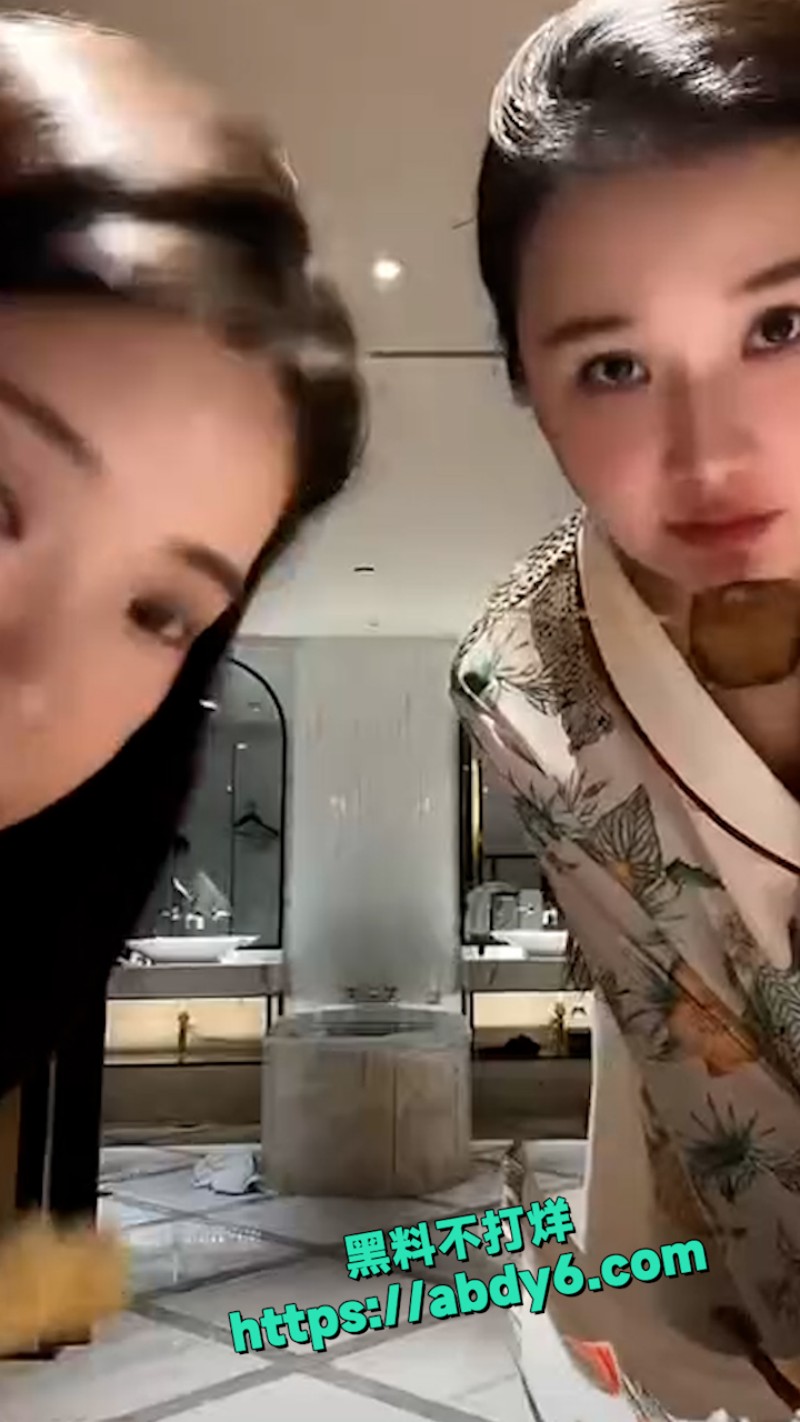 直播闺蜜洗澡 7