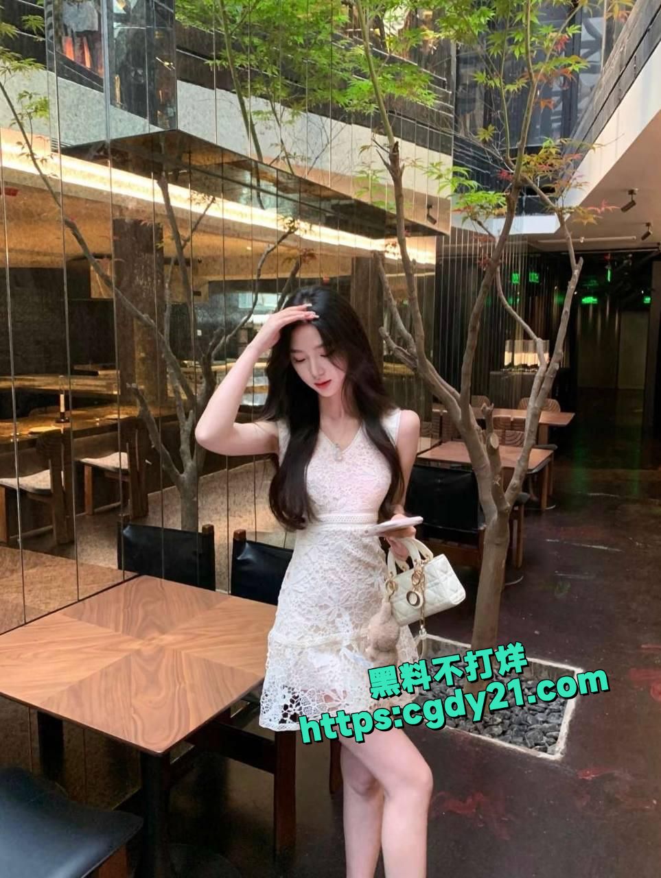 淘宝多家店铺名为全国靠谱修车竟然是空降嫩模12