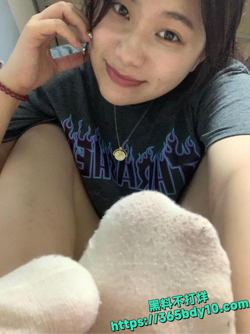 网红小痞太帅了会员私拍泄露12