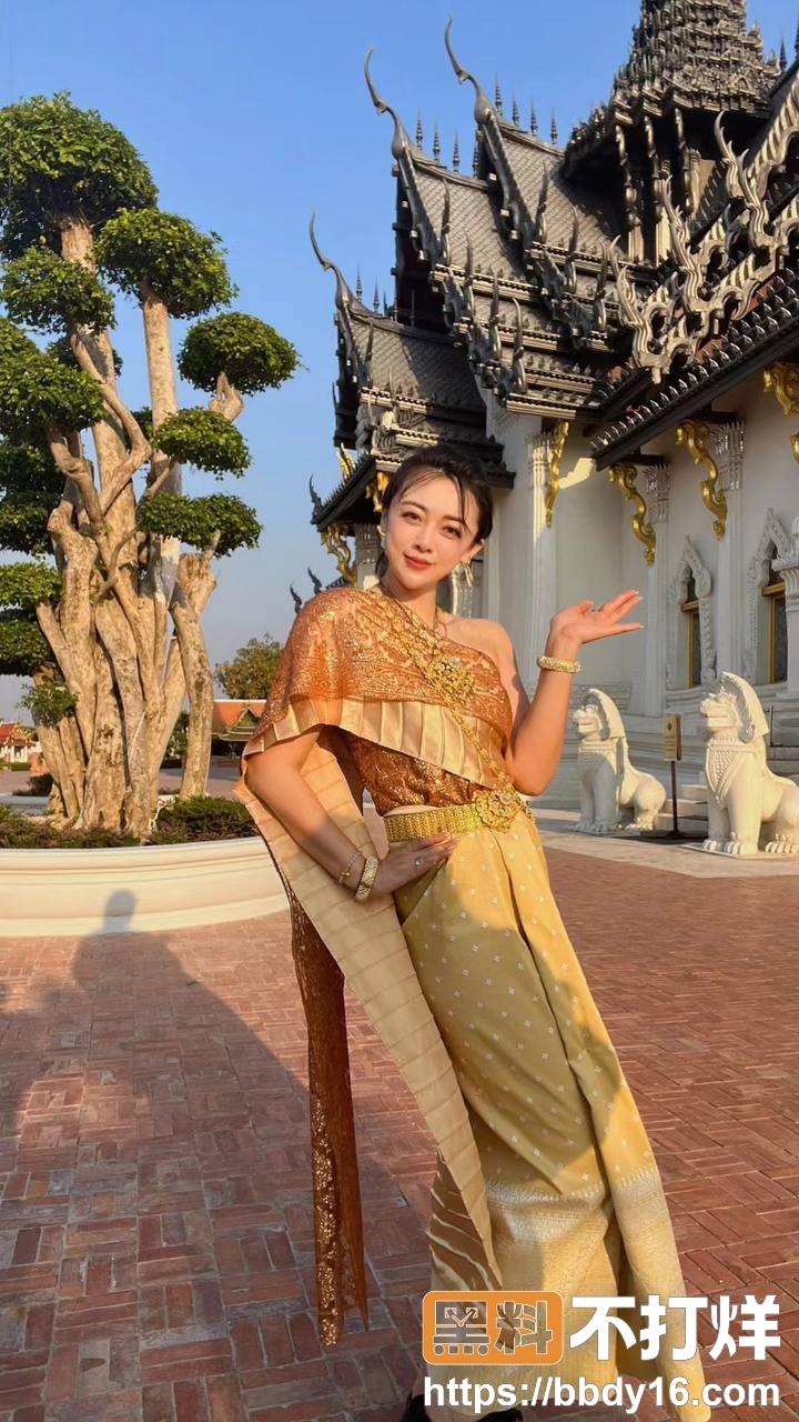 昆明 张花婷 发视频勾引男朋友5