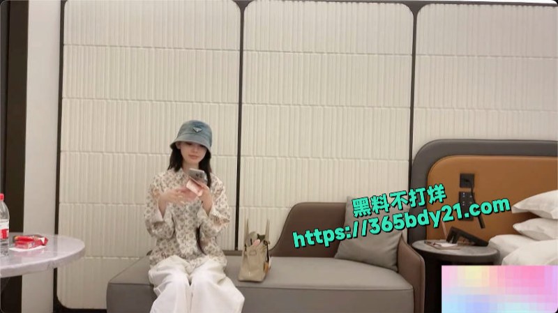 小哥第一次被鸡气到半死干到一半态度恶劣催射 2