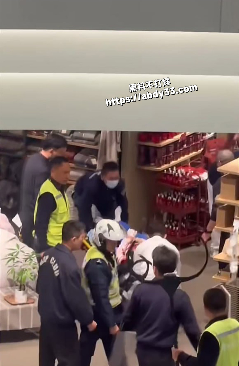 网传 商场 刀仔6