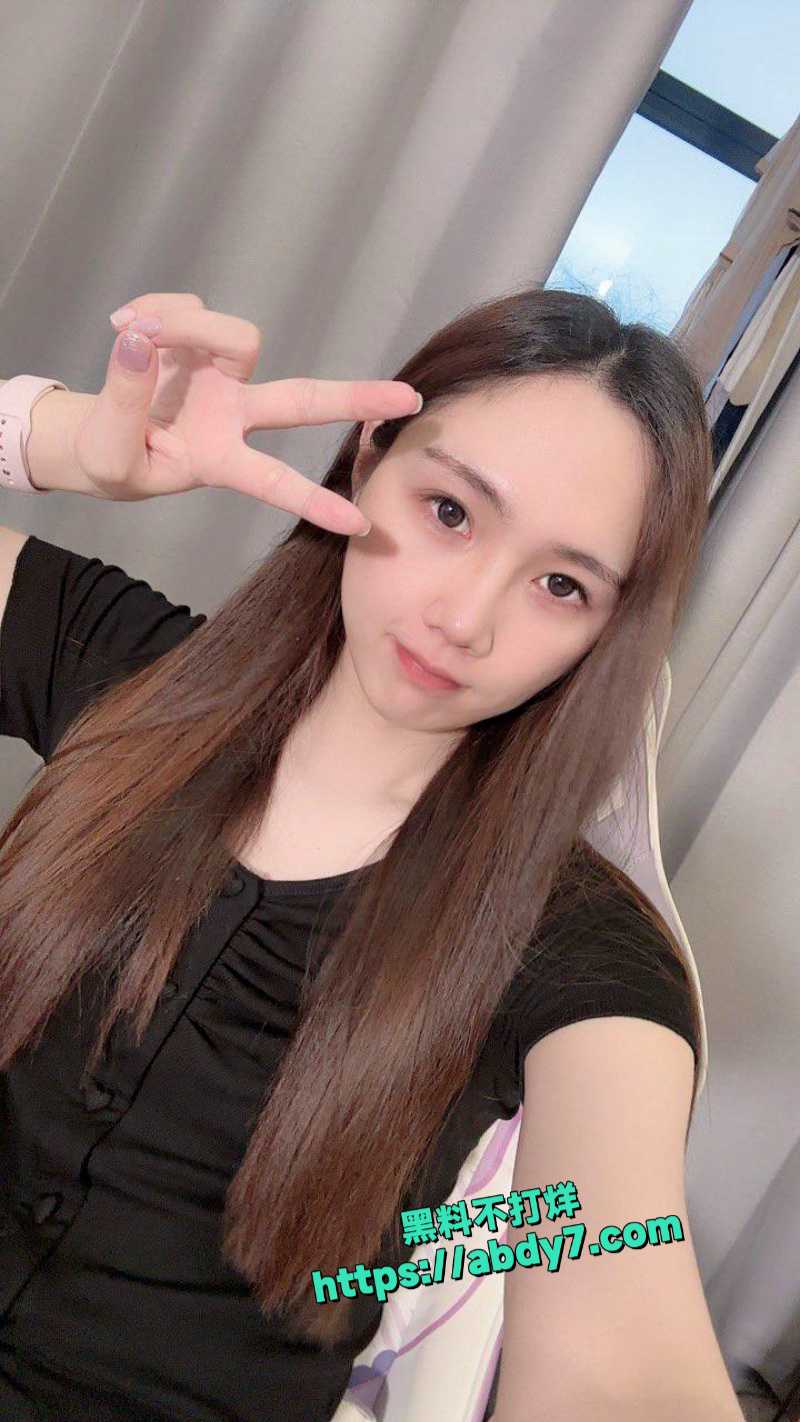 南京伪娘胡静静打飞机视频流出 4