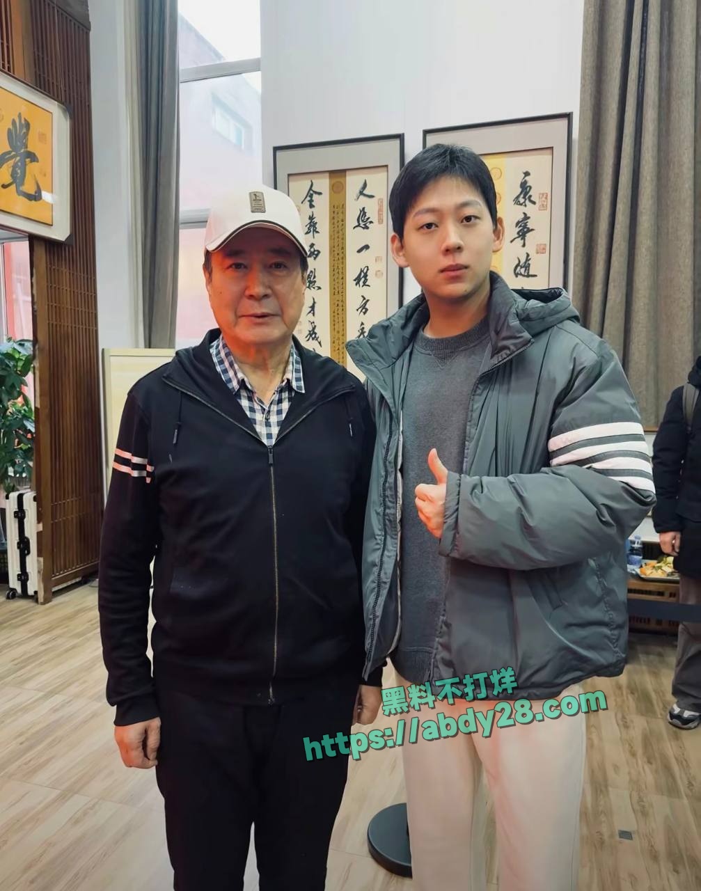 富二代李瑞滨被曝男名媛 62