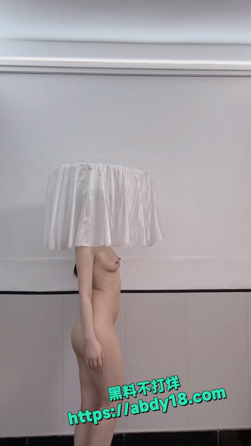 推特裸舞姬小乔以安 6