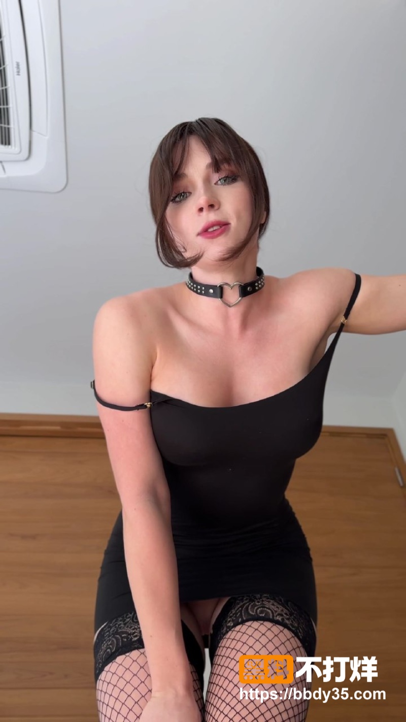 SweetieFox黑裙网袜诱惑5