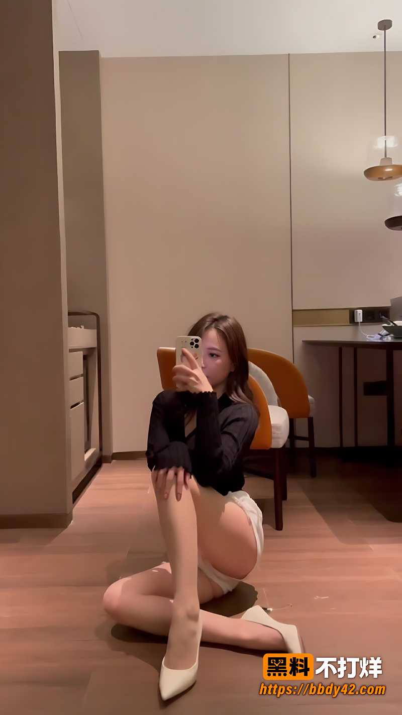 秀人网模特鱼子酱写真1
