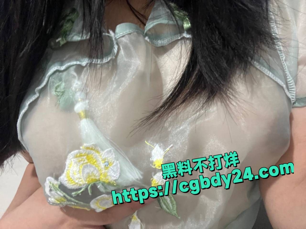 曹县一中刘甜甜裸照曝光12