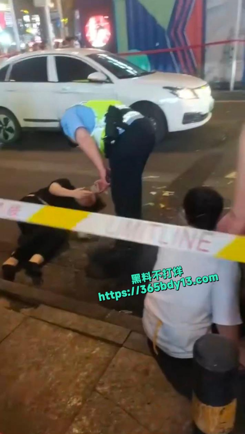 武汉江汉路车祸