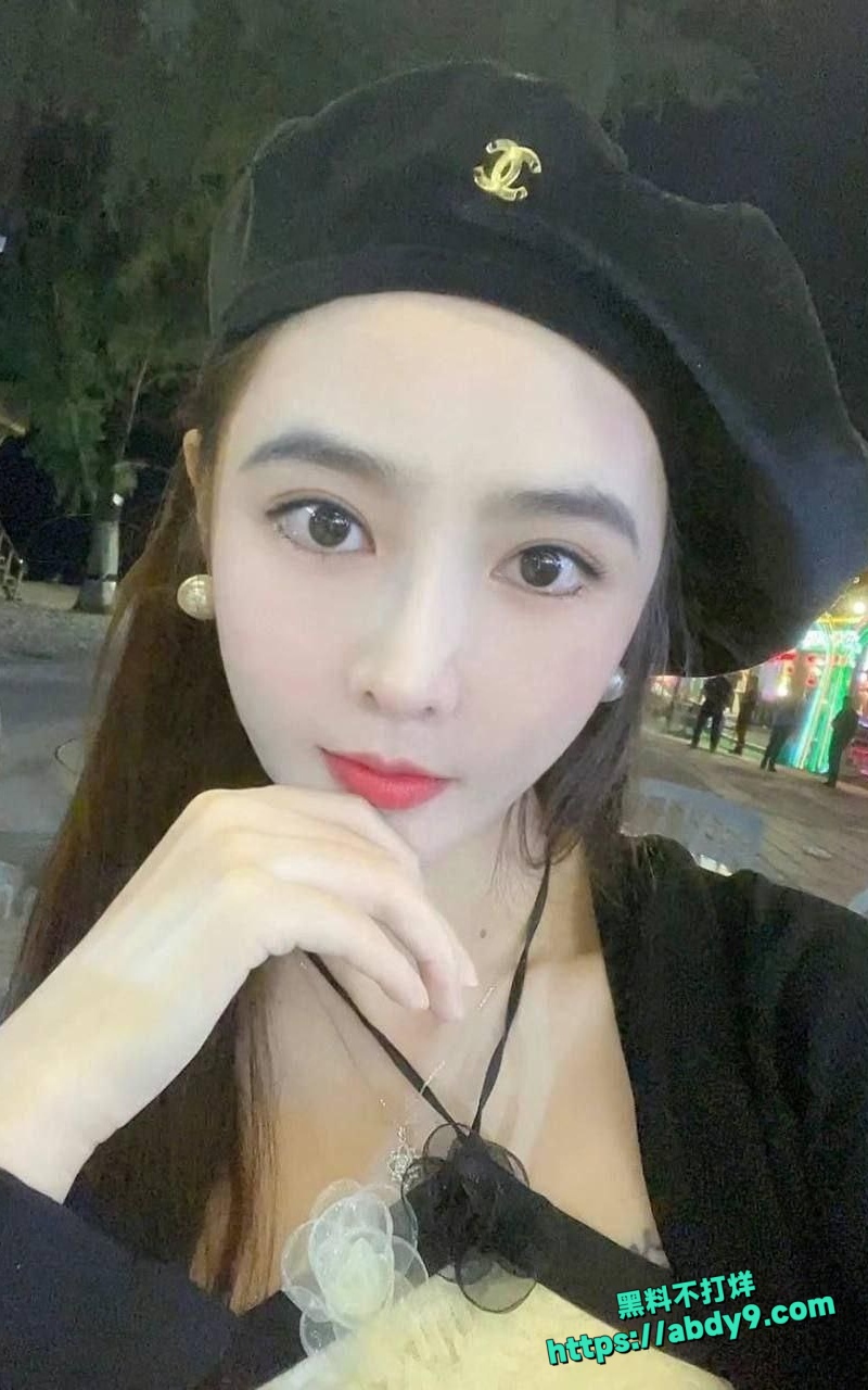 睡衣女孩胡晓玲2
