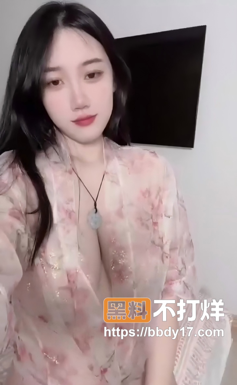 抖音颜值嫩妹末世唧唧2