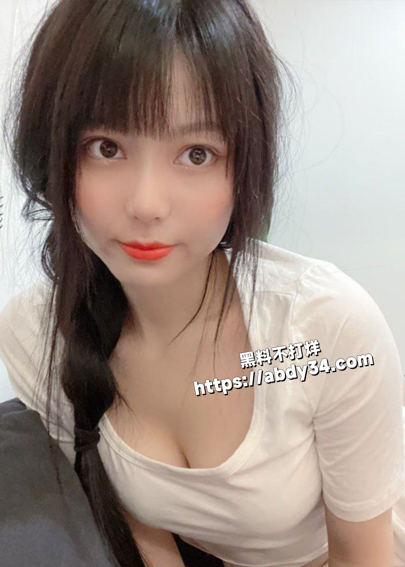 广东大学生 夏晓燕.jpg5