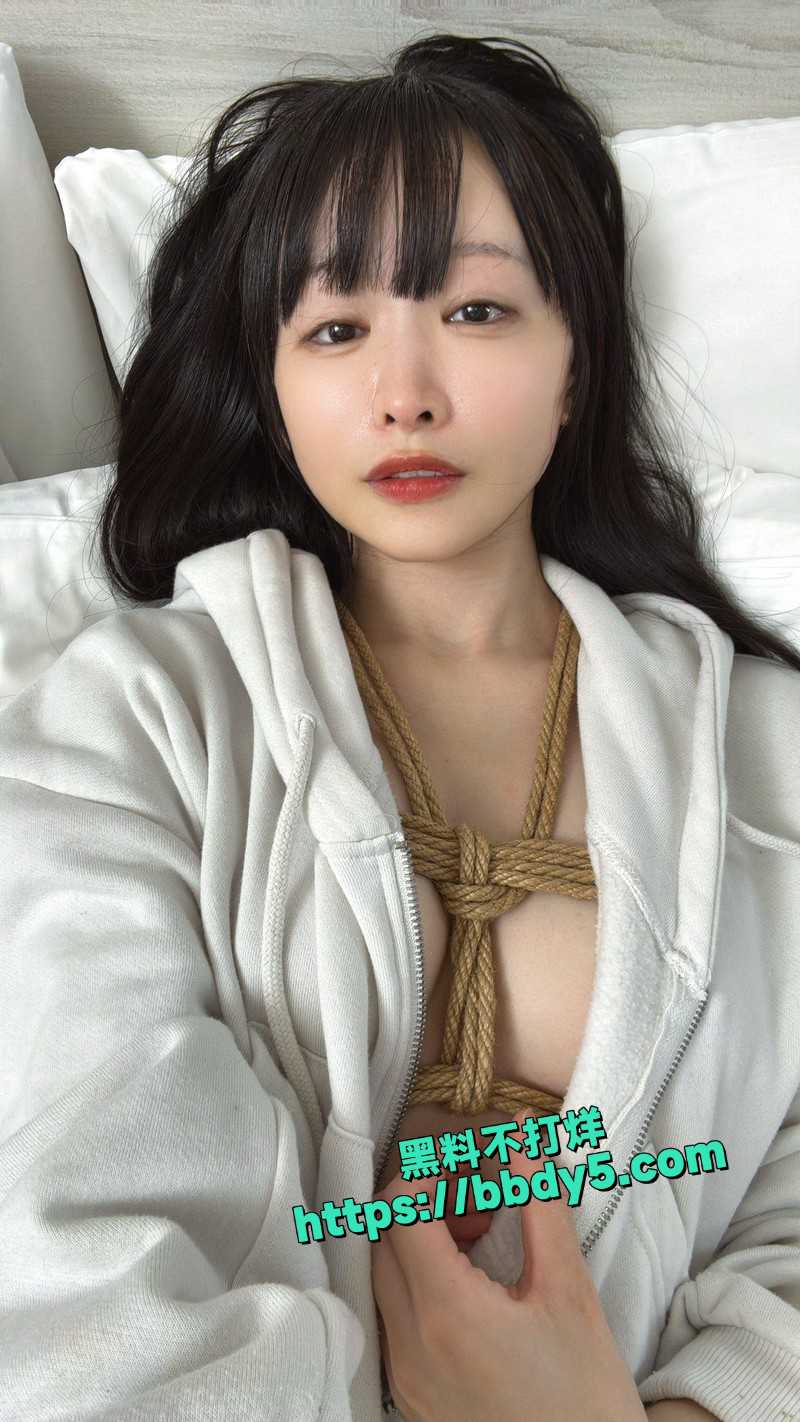 极品颜值嫩妹yuahentai02