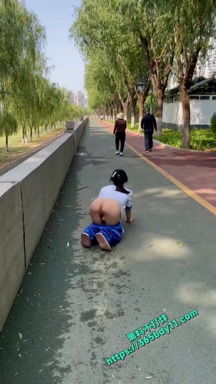 竖版模版.00010312.Still031
