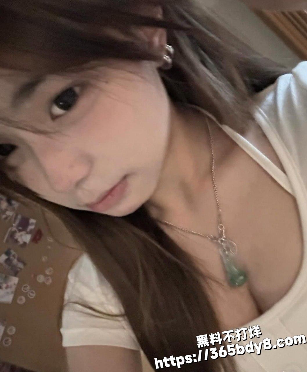 沛喬大尺度私密裸照12