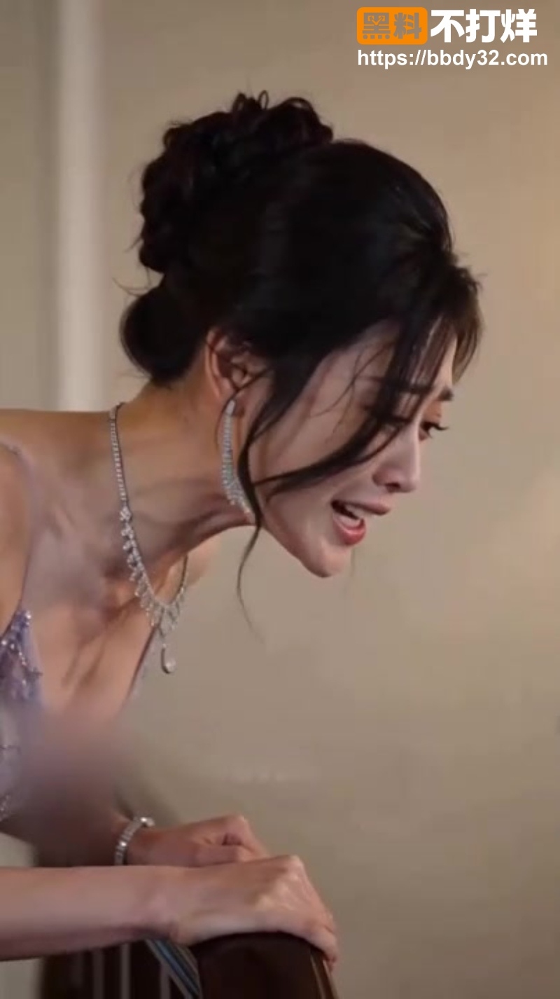 蜜月期间丈夫和寡嫂偷情8