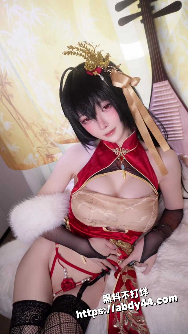 高颜值旗袍女神一小央泽6
