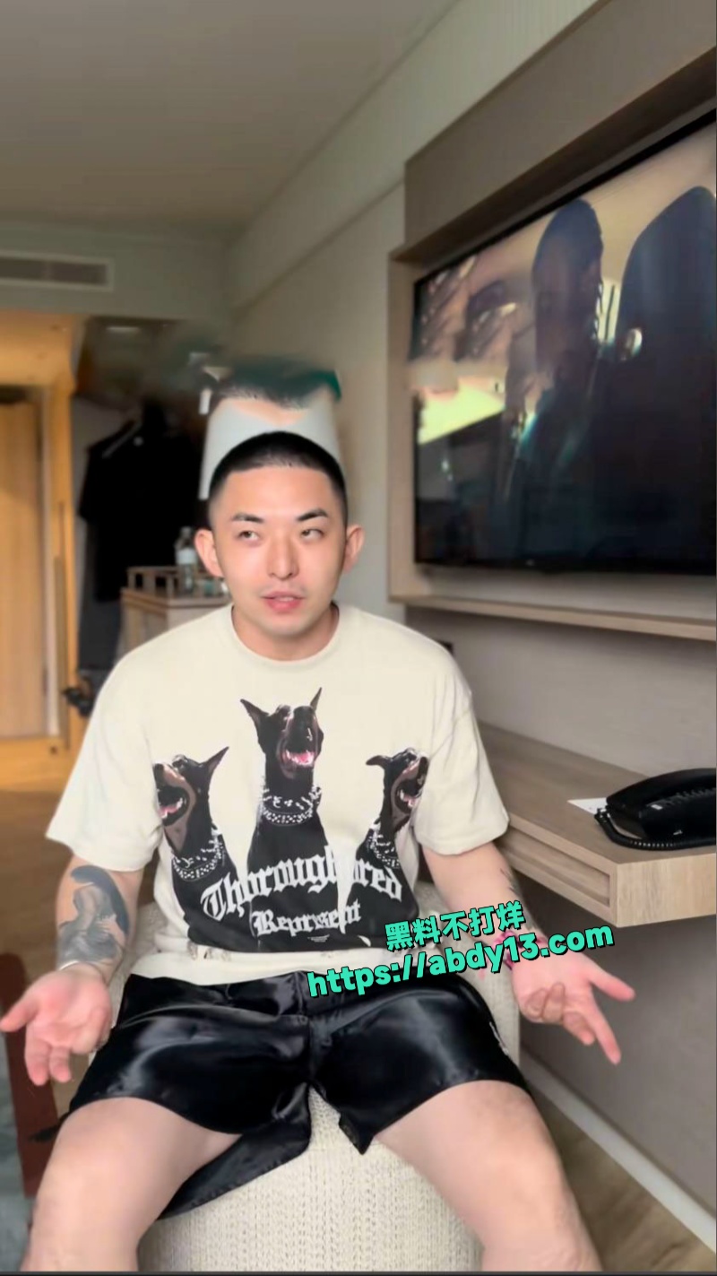 抖音百万网红mimi蛋儿被网黄老鸨调教 12