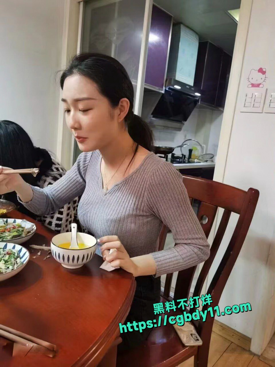 私房泄露 真实约炮 武汉师范大学22级反差母狗陈子琪13.jpg