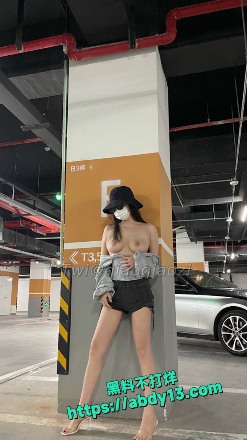 推特高颜值露出博主 4
