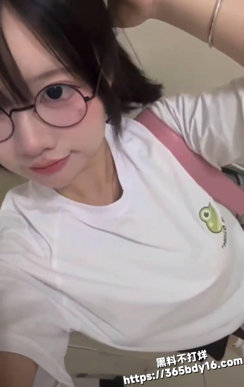 椰汁包直播7