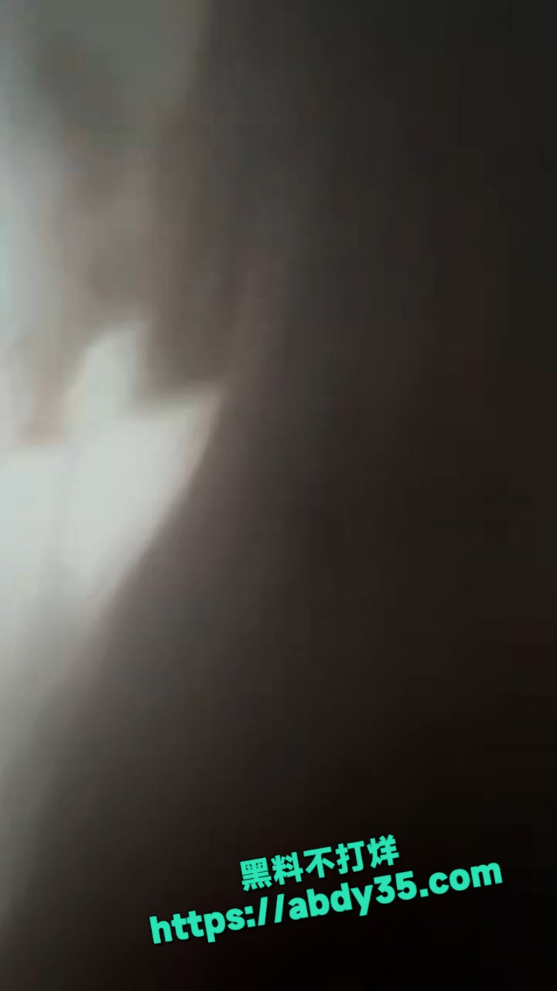 自己在技校泡的骚逼幼师 5