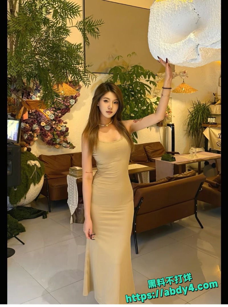 张佳瑶女大学生包养私拍1