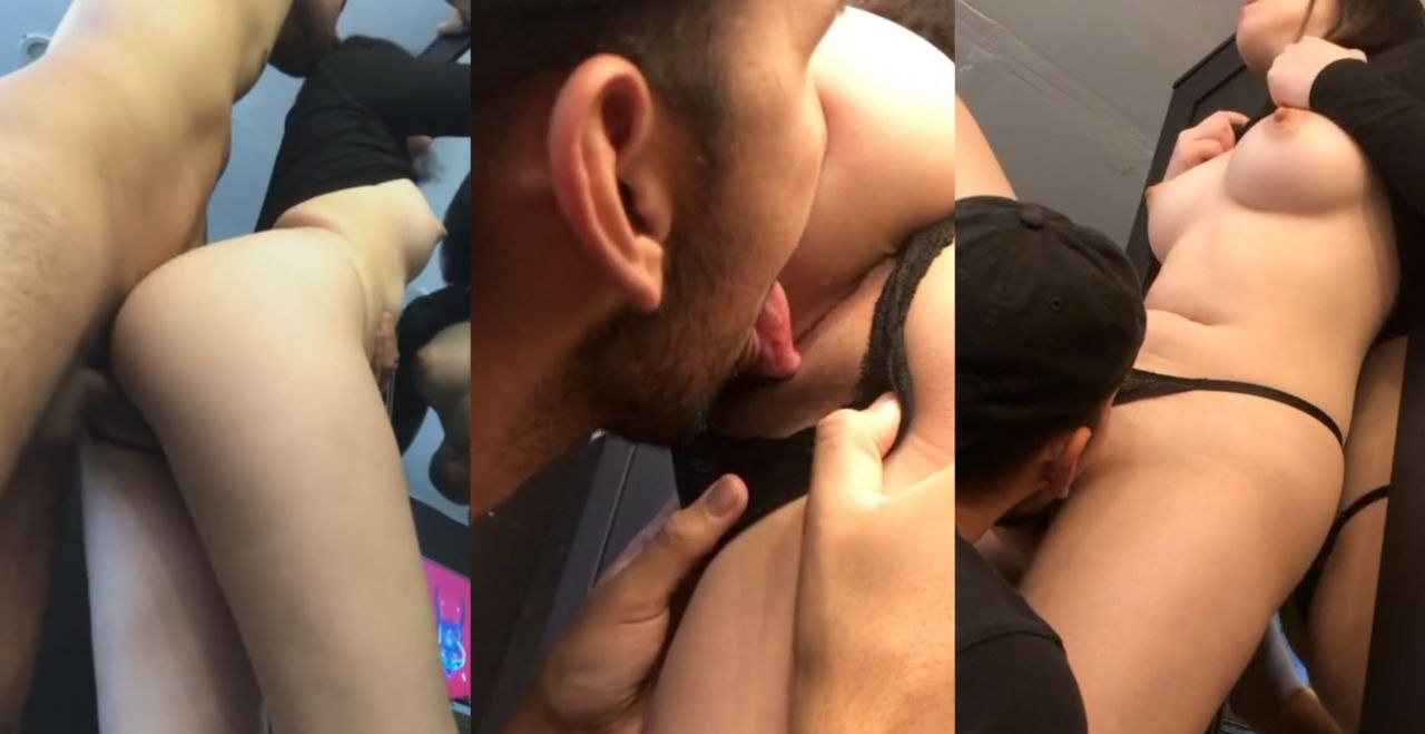 冤种男花重金送女友去美国深造 女友的嫩穴却被黑屌深造 还被发到网上炫耀嘲讽