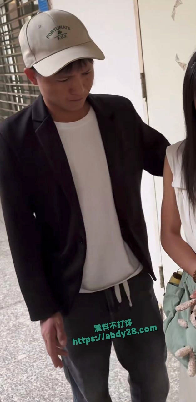 抖音网红小英曝老公上拉如出轨表妹 34