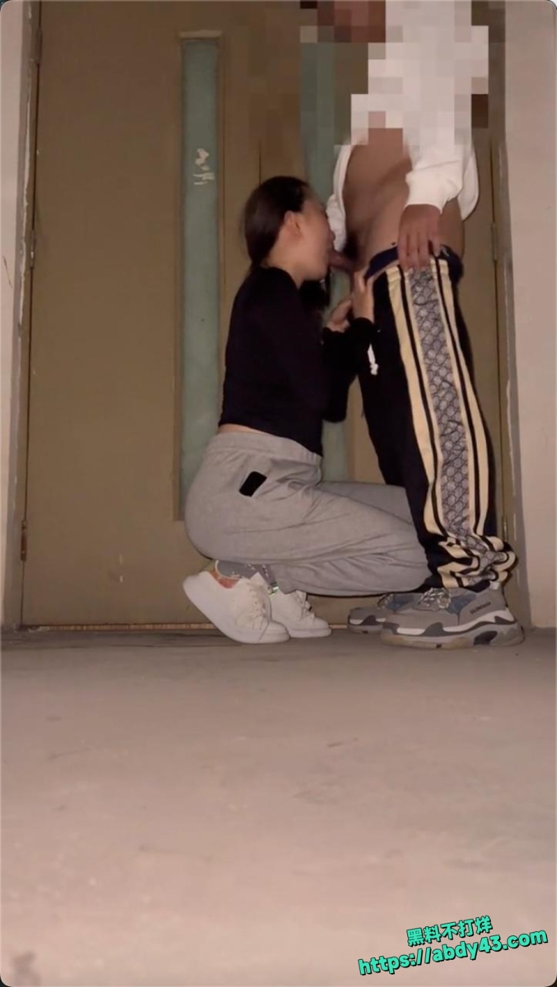 石景山第四位女主和前男友视频泄密5