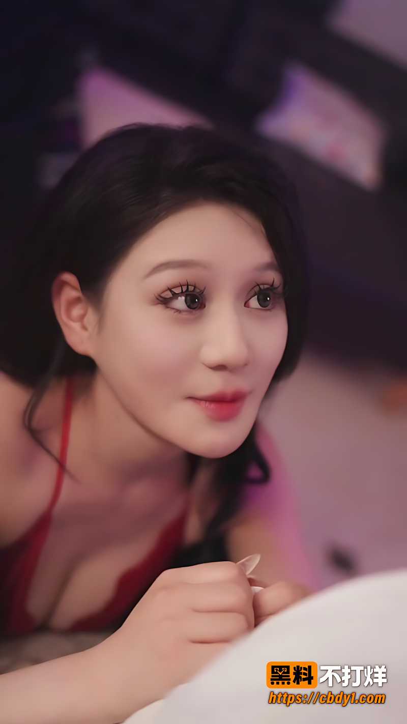 亚洲男女亲密依偎12