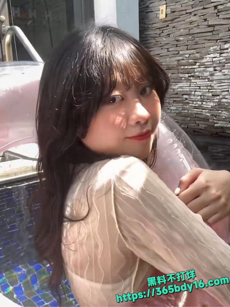 台湾小妹嗲声私拍流出 10.