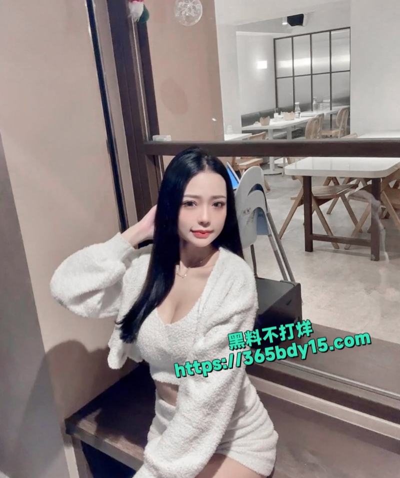 超漂亮的大奶医美治疗师芸馨11