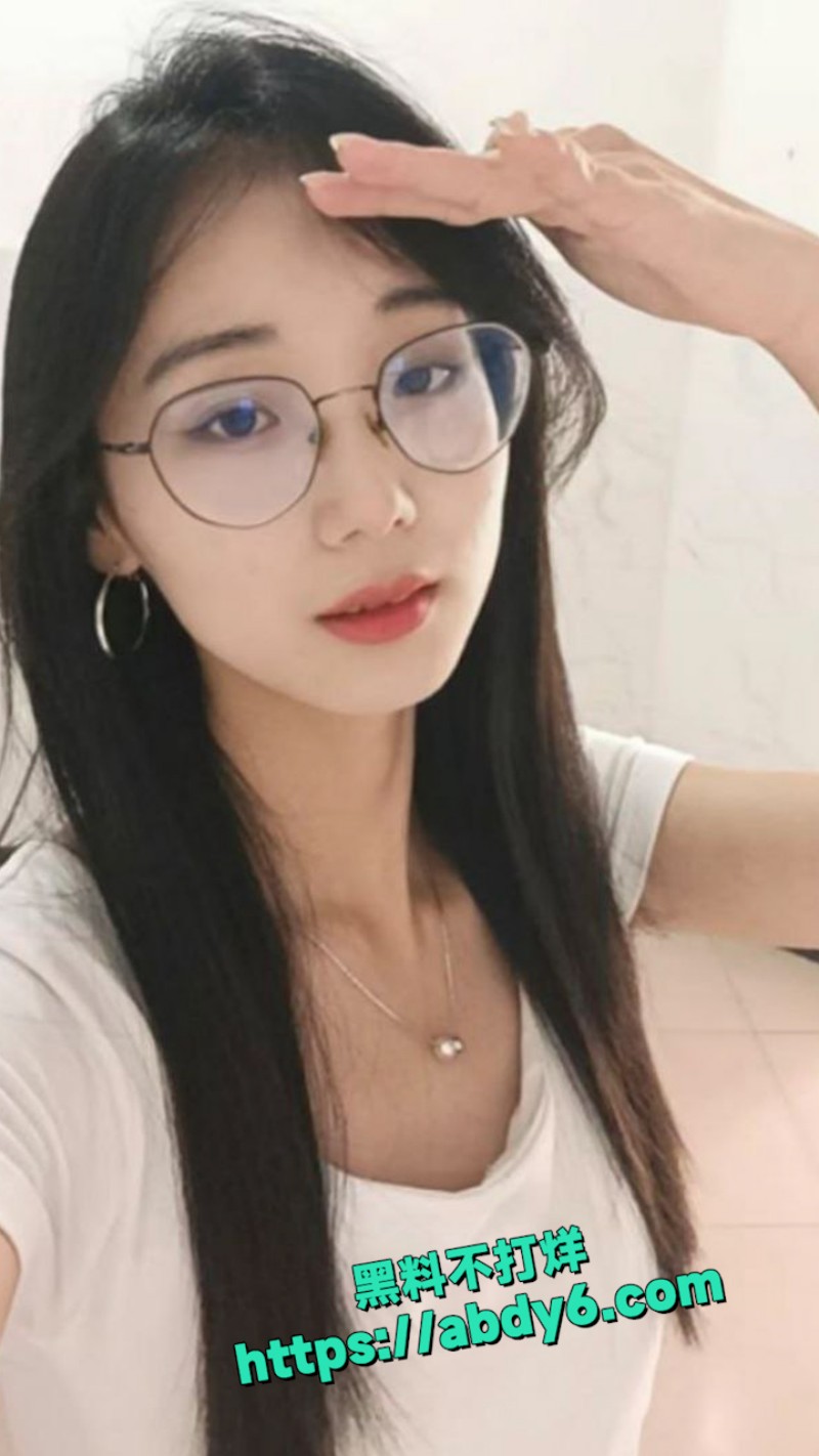 湖北科技学院女大学生 5