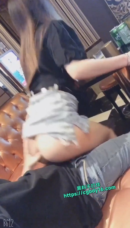 长沙商务淫乱KTV  坐台小妹4